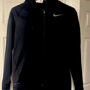 Nike’s running jacket with hood!